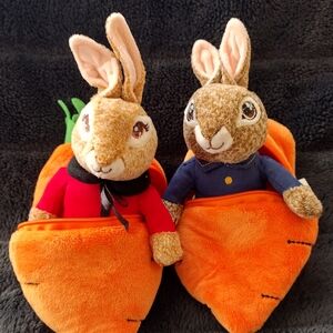 Set of 2 Peter Rabbit in Carrot Plush Toy